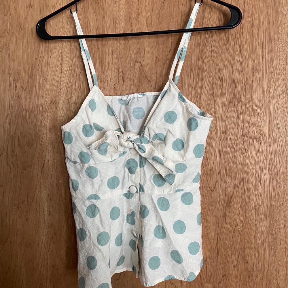 white with blue poka dots tank top